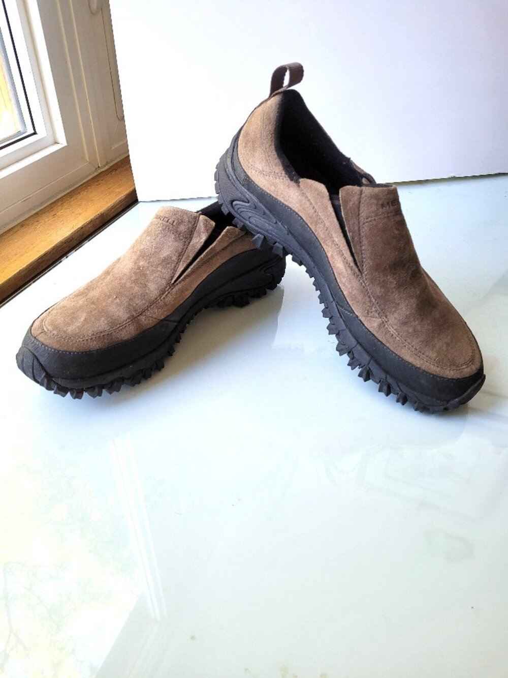 Merrell "Stone" Outdoor/Hiking Slip-on Shoe with Vibram Sole Men's Size 11